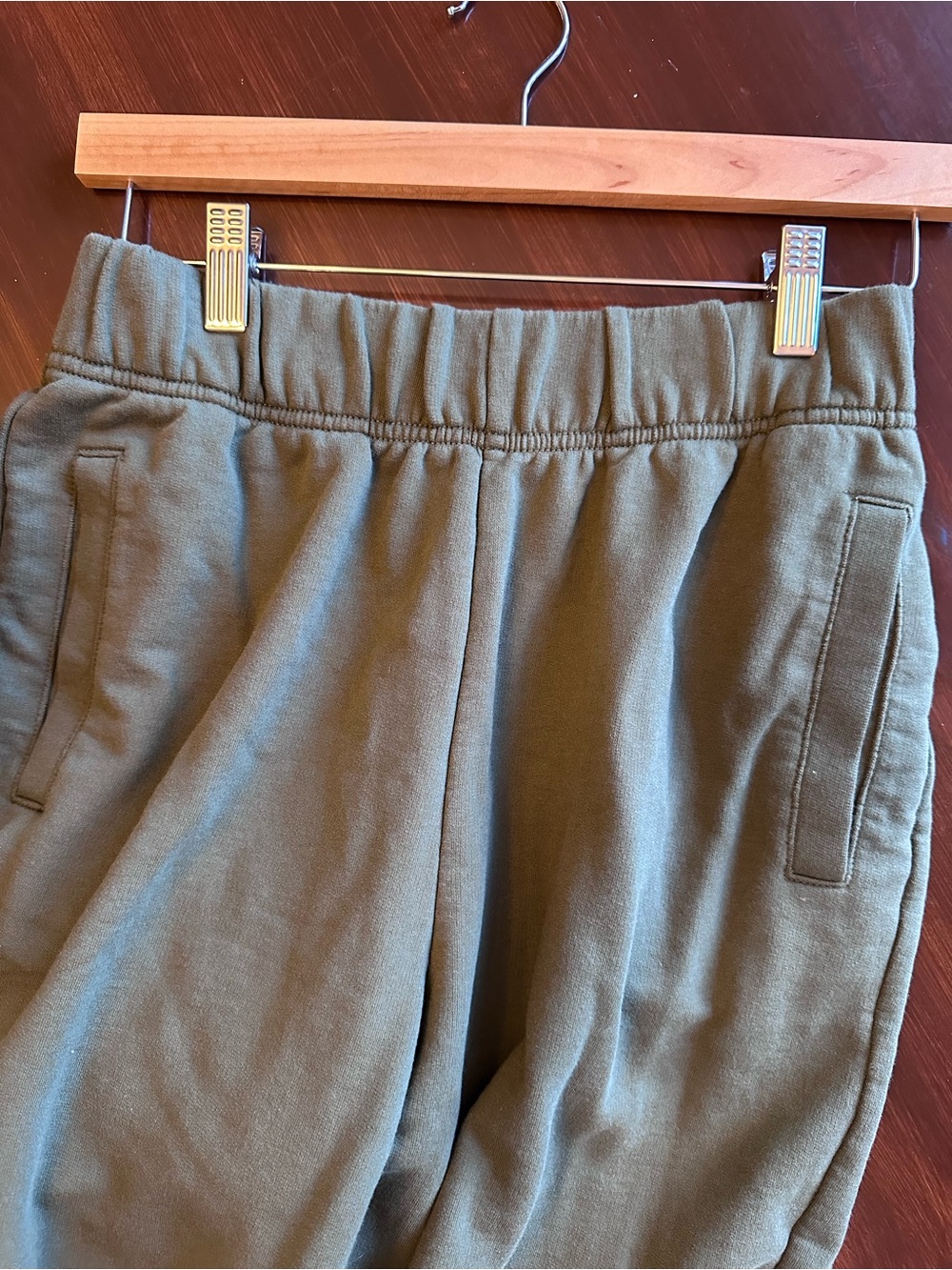 Aerie Jet Setter Joggers ~ Military Green